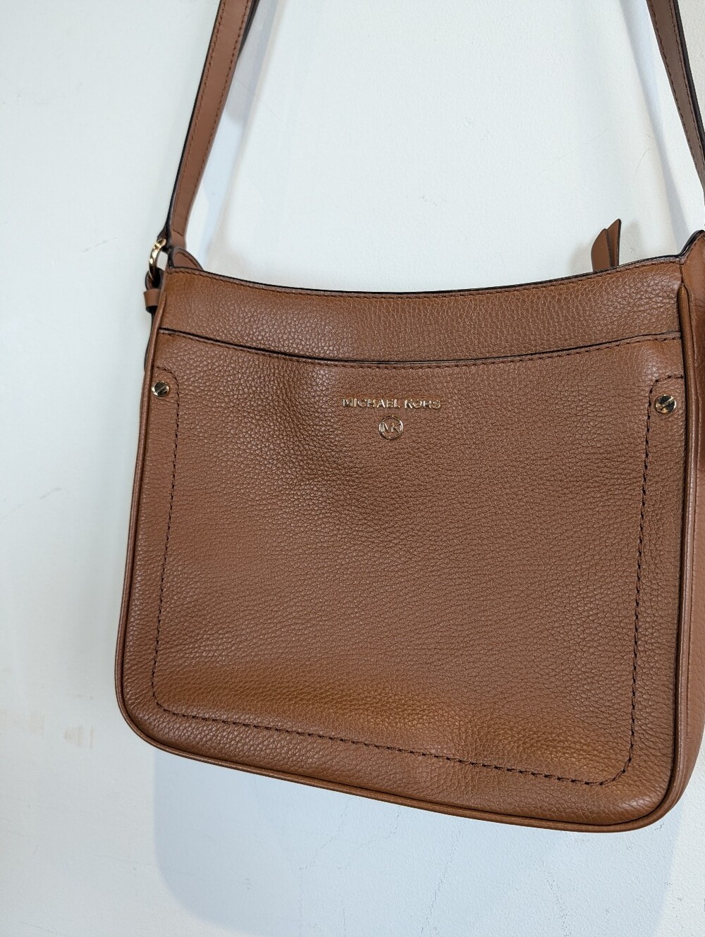 Michael Kors Jet Set Charm Small North South Top Zip Crossbody